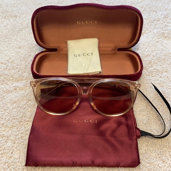 🌺ACCEPTING MOST OFFERS! NWOT AUTHENTIC GUCCI Sunglass